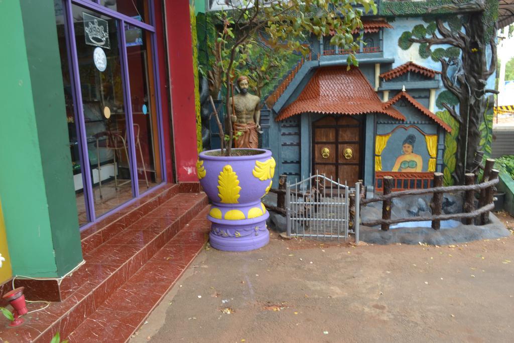 Old Mahawasala Hotel Bambaragaleyaya ภายนอก รูปภาพ