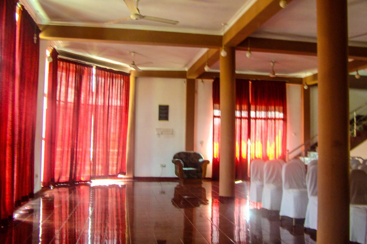 Old Mahawasala Hotel Bambaragaleyaya ภายนอก รูปภาพ